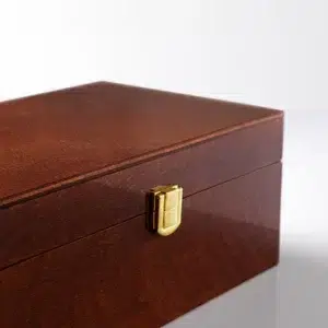 جعبه چوبی